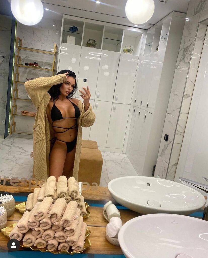 Модель Рената Premium Models